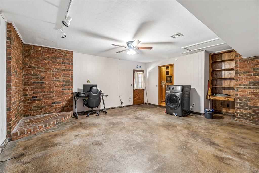 900 N Choctaw Road Property Photo 39