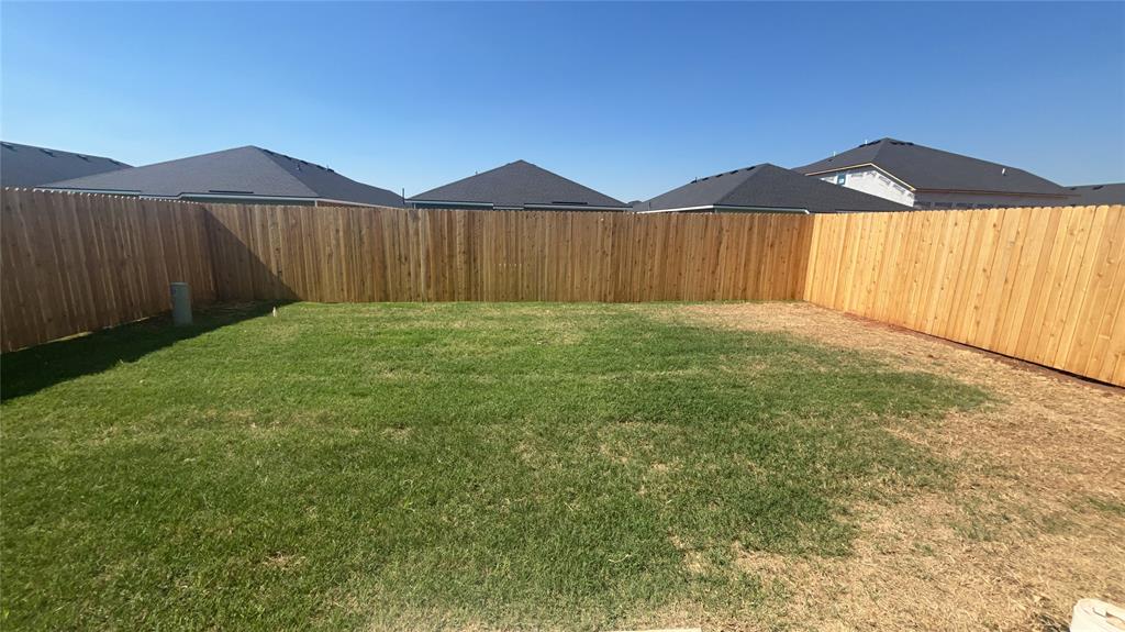 20501 Velvet Street Property Photo 16