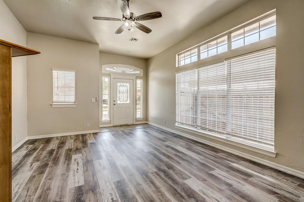 13412 Prairie View Lane Property Photo 3