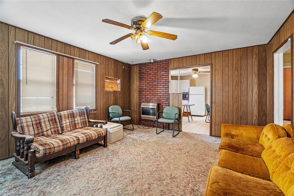 602 D Street Property Photo 23
