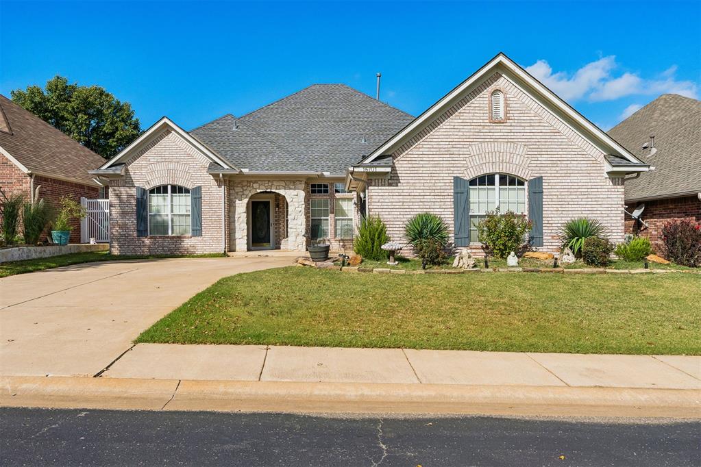 16701 Covington Manor Property Photo 1