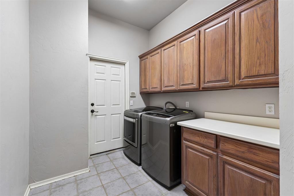 16701 Covington Manor Property Photo 19