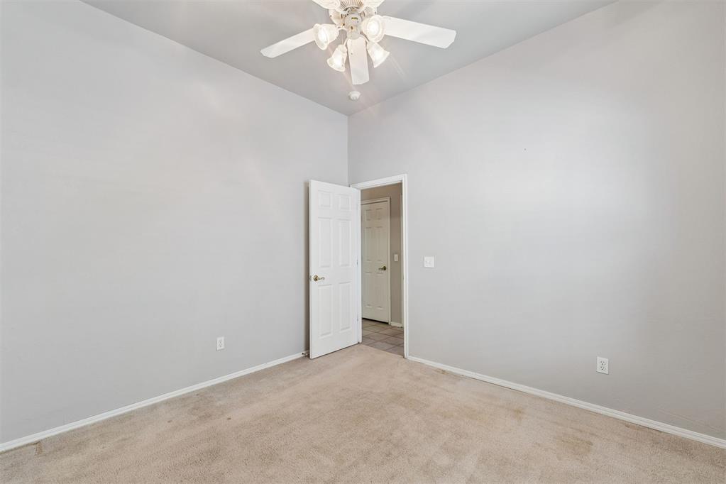 16701 Covington Manor Property Photo 33