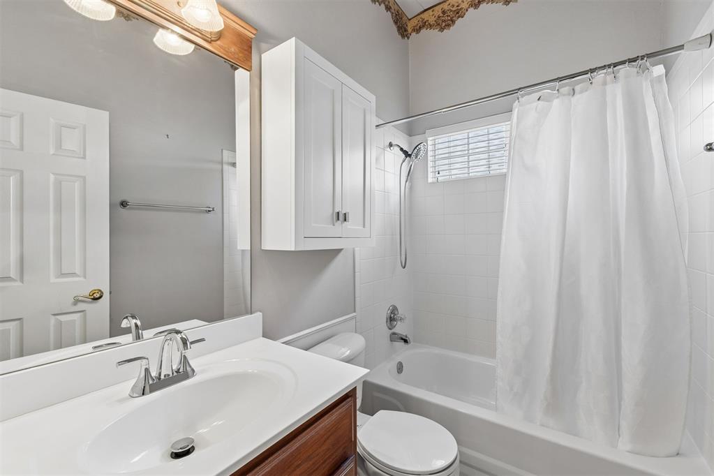 16701 Covington Manor Property Photo 34