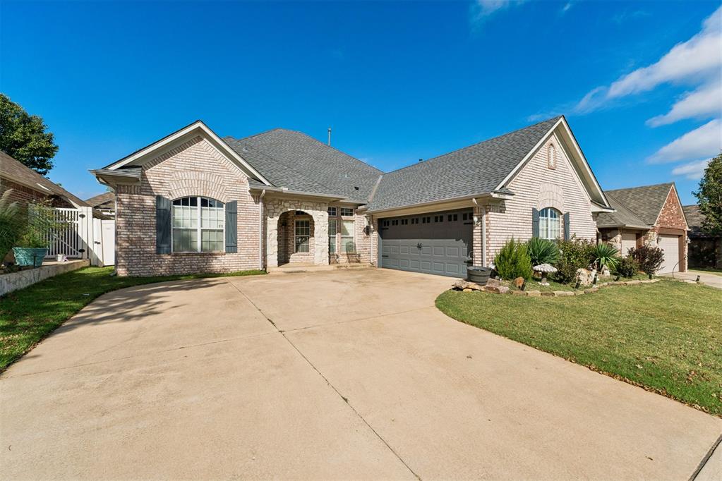 16701 Covington Manor Property Photo 40