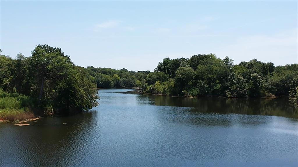 21556 Ash Tree Lane Property Photo 1