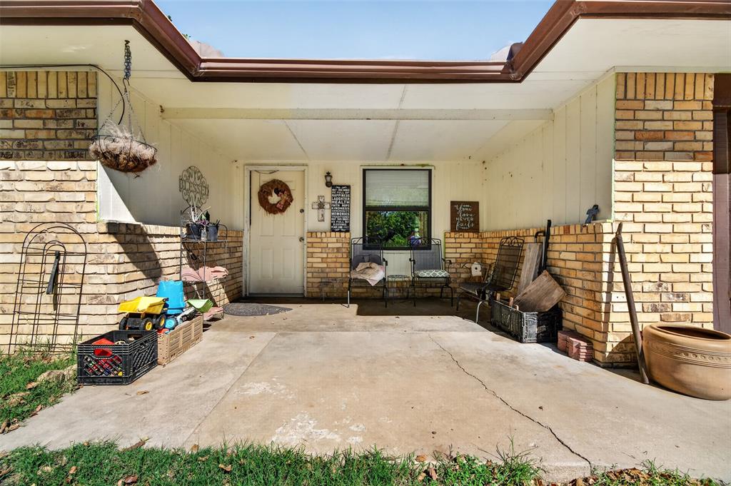 12400 County Road 1520 Property Photo 2