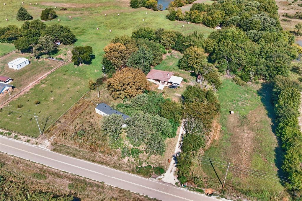 12400 County Road 1520 Property Photo 31