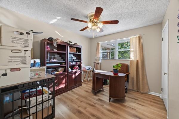 601 N Temple Street Property Photo 18