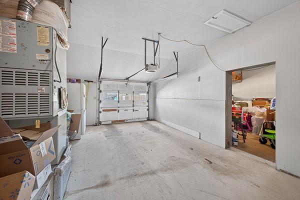 601 N Temple Street Property Photo 28