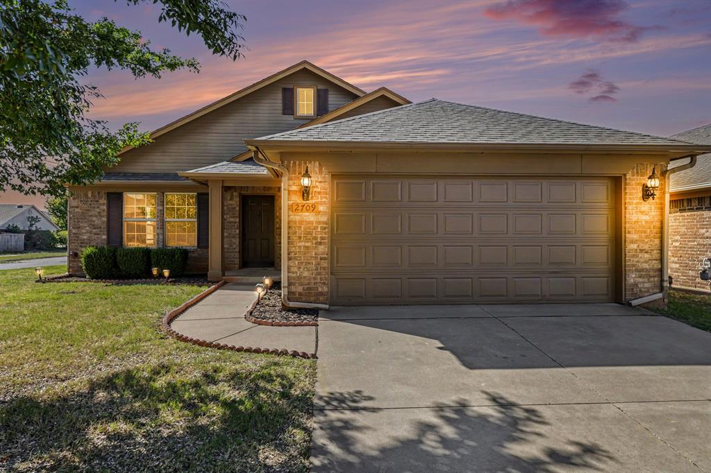 2709 Fawn Lily Road Property Photo 1