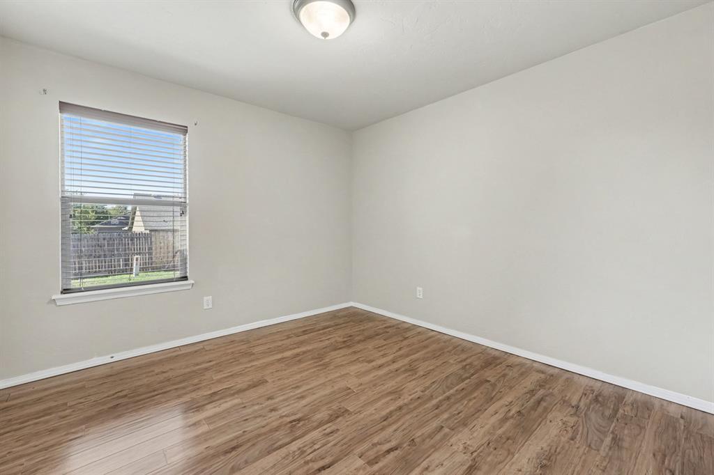 2709 Fawn Lily Road Property Photo 16