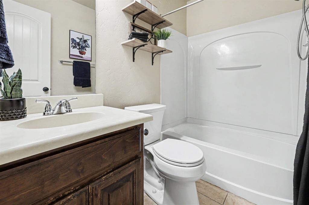 2709 Fawn Lily Road Property Photo 21