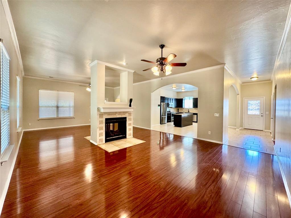 3333 Wood Valley Property Photo 6