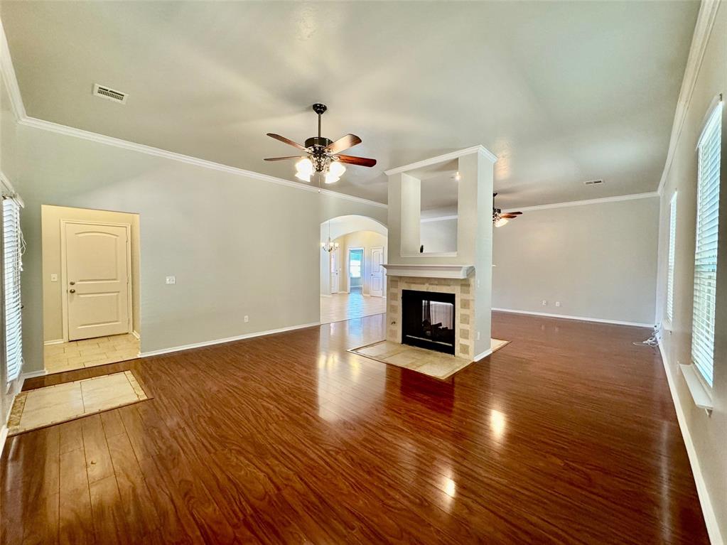3333 Wood Valley Property Photo 10