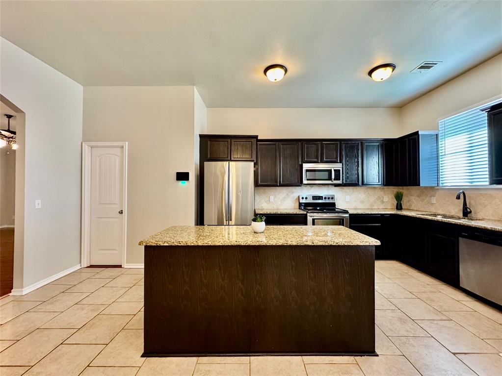 3333 Wood Valley Property Photo 15