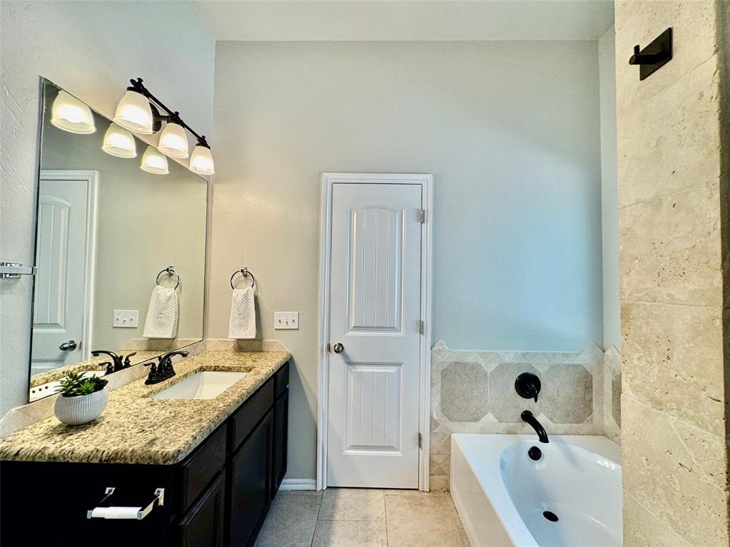 3333 Wood Valley Property Photo 28