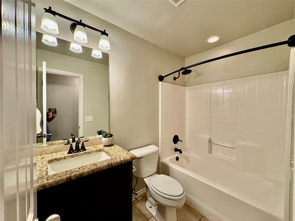 3333 Wood Valley Property Photo 38