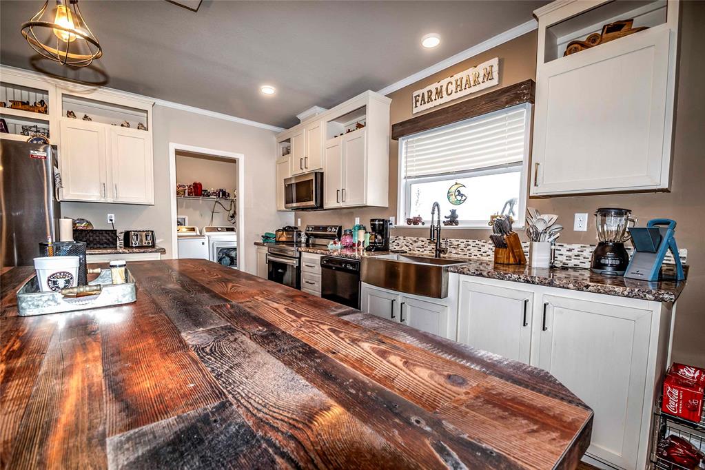 351746 E 840 Road Property Photo 12