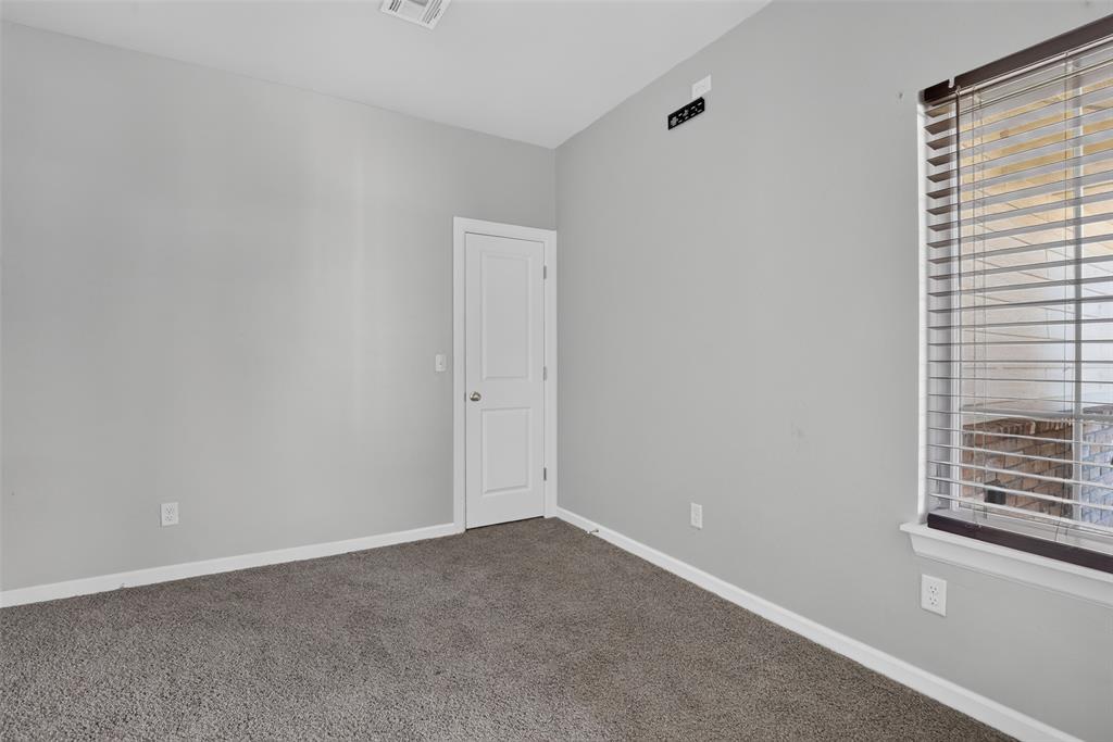 1200 Magnolia Drive Property Photo 7