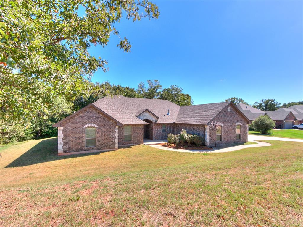 12190 Maple Lane Property Photo 1