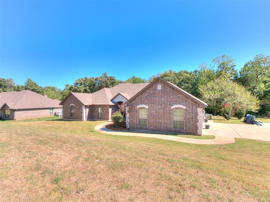 12190 Maple Lane Property Photo 3