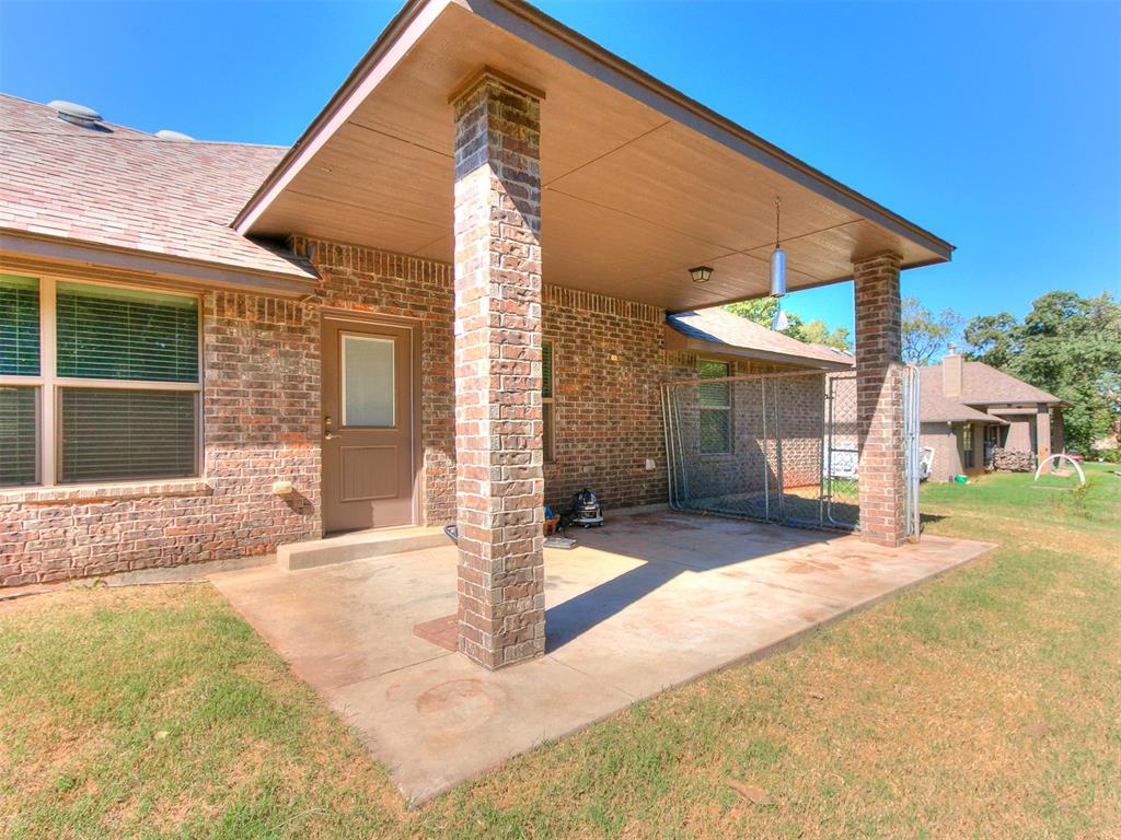 12190 Maple Lane Property Photo 4