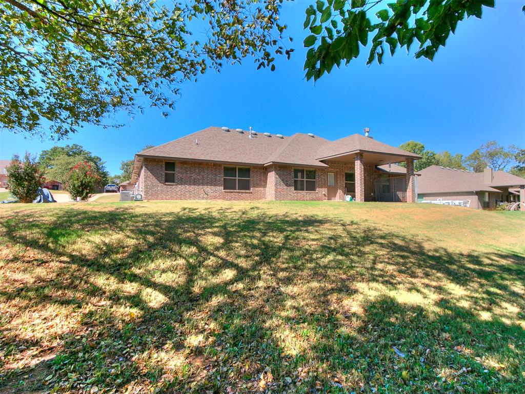 12190 Maple Lane Property Photo 6