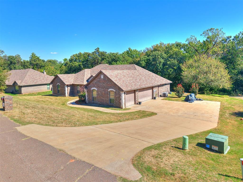 12190 Maple Lane Property Photo 7