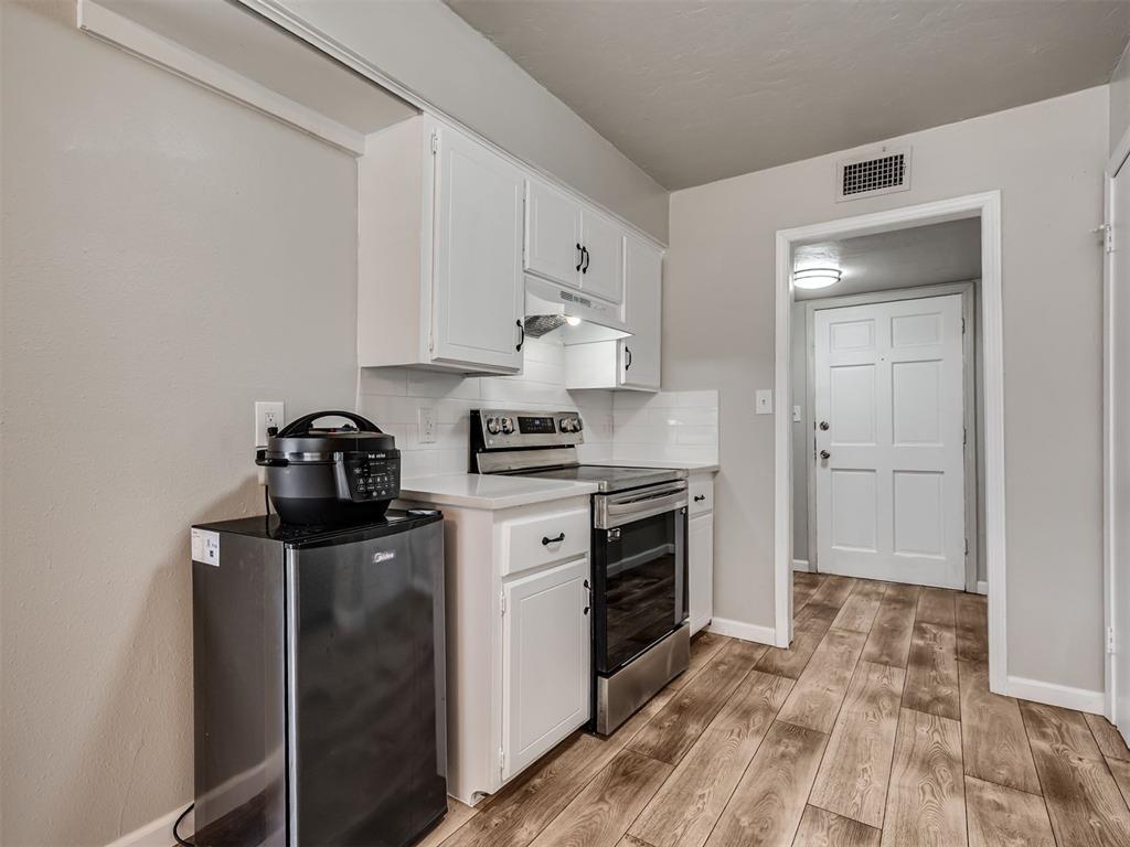 1725 E Lindsey Street 2 Property Photo 14
