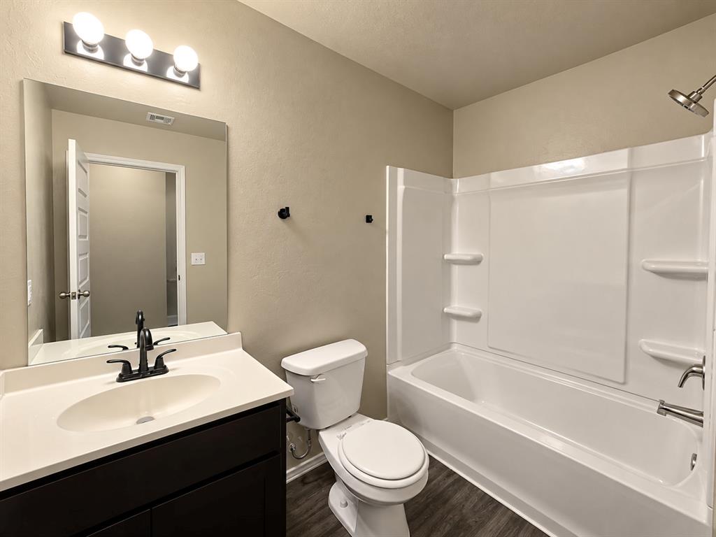525 W Ava Drive Property Photo 14