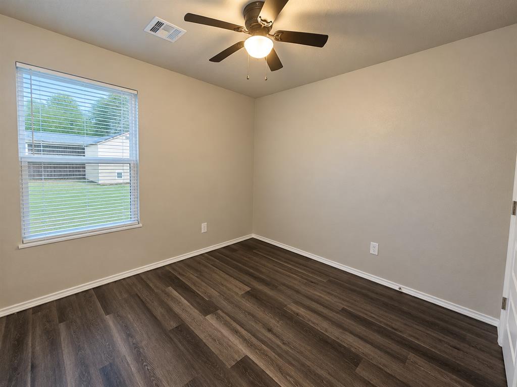 525 W Ava Drive Property Photo 15