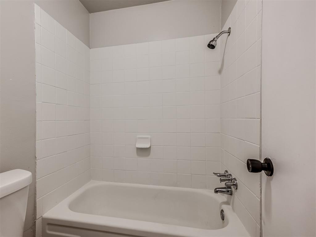1725 E Lindsey Street 2 Property Photo 26