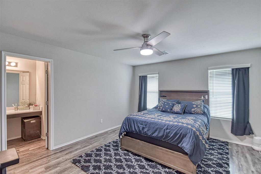 311 Waterside Drive Property Photo 15