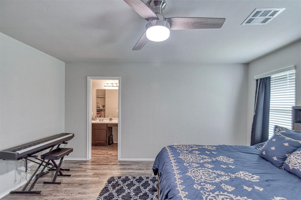 311 Waterside Drive Property Photo 16