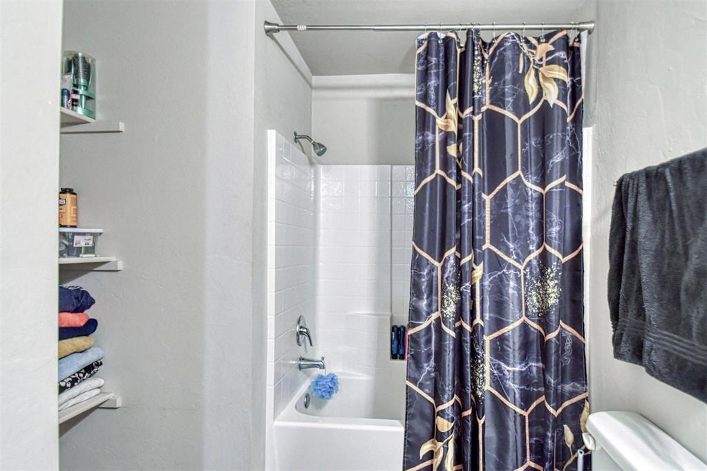 311 Waterside Drive Property Photo 19