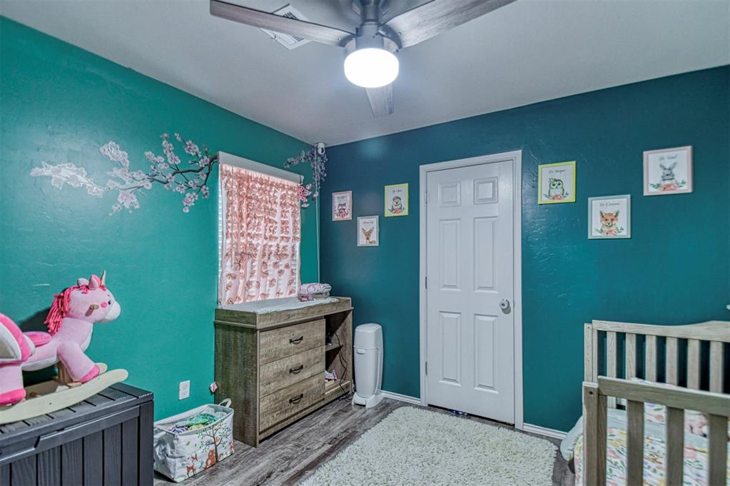 311 Waterside Drive Property Photo 21