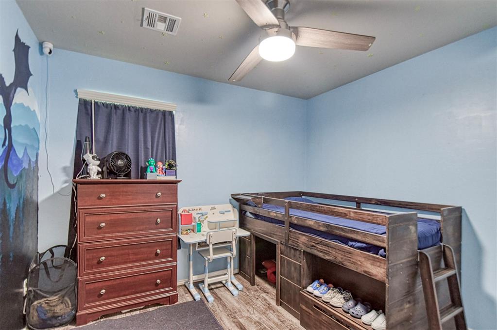 311 Waterside Drive Property Photo 26