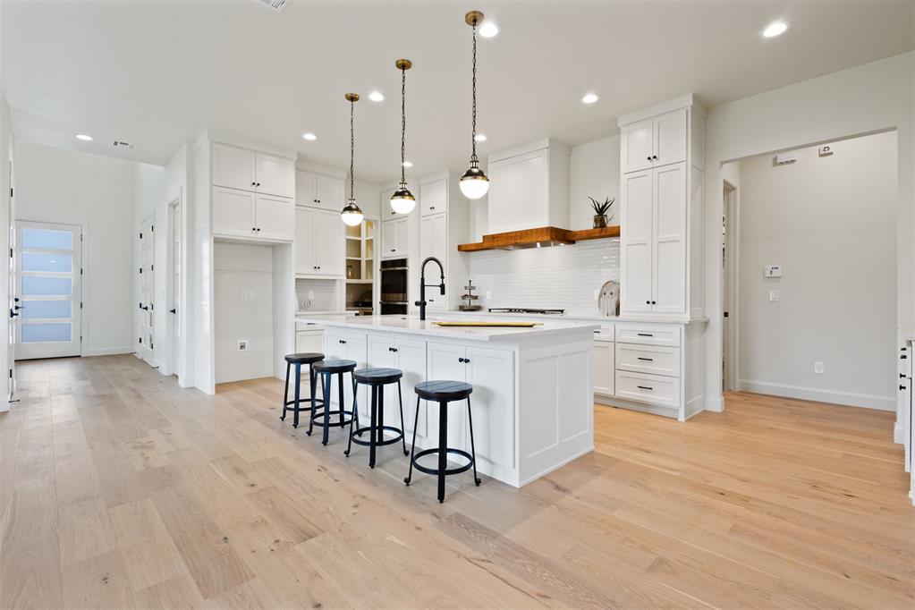 12704 Cobblestone Curve Road Property Photo 9