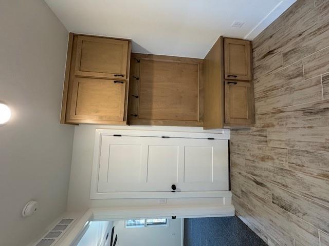 327 Pleasant View Property Photo 5