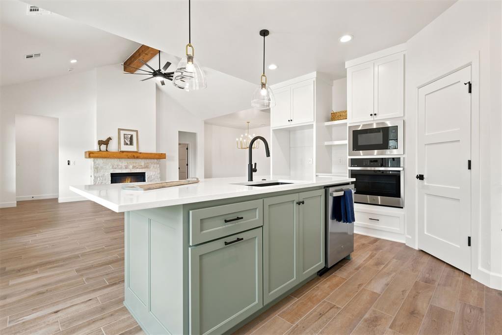 12805 Cobblestone Curve Road Property Photo 13
