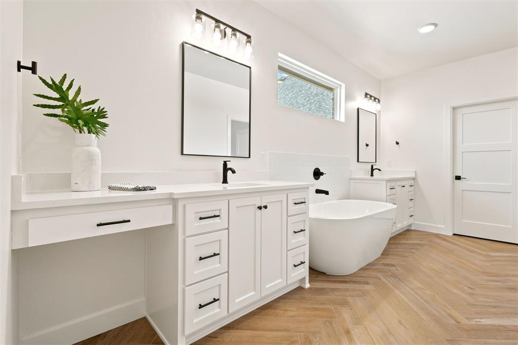 12805 Cobblestone Curve Road Property Photo 20