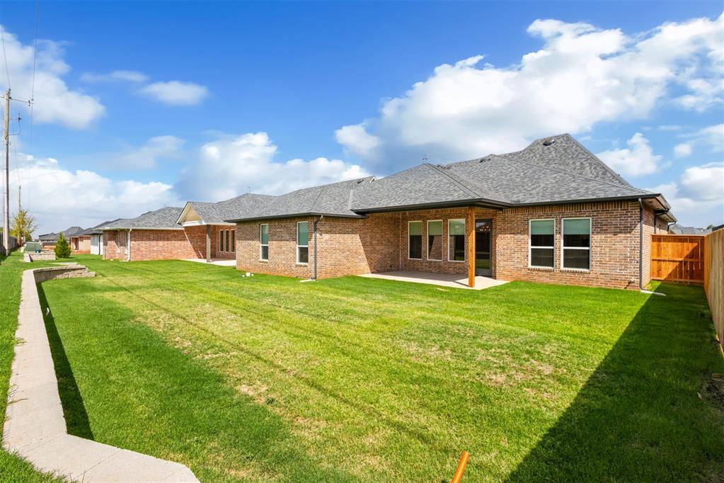 12805 Cobblestone Curve Road Property Photo 37
