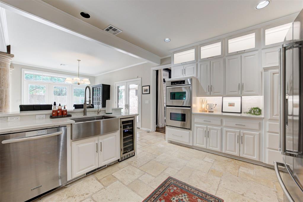 704 Glenridge Drive Property Photo 19