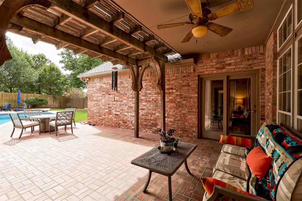 704 Glenridge Drive Property Photo 45