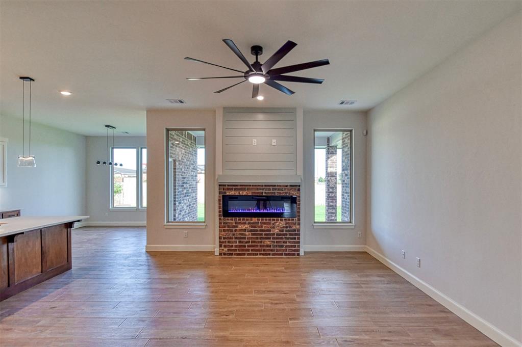 3601 Buckingham Drive Property Photo 6