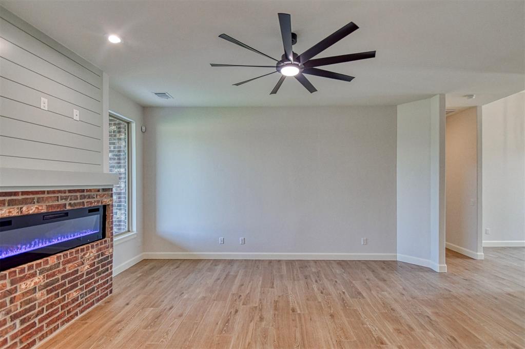 3601 Buckingham Drive Property Photo 7