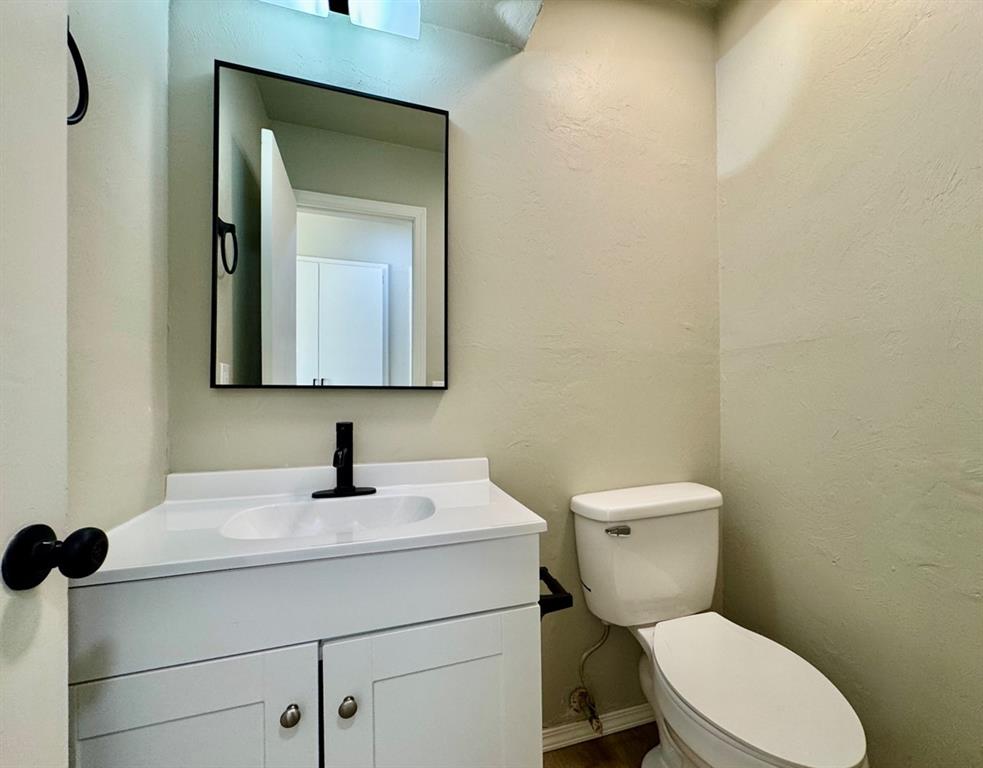 1107 N Piedmont Road D Property Photo 9