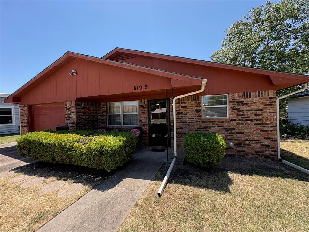 612 9th Street Property Photo 2