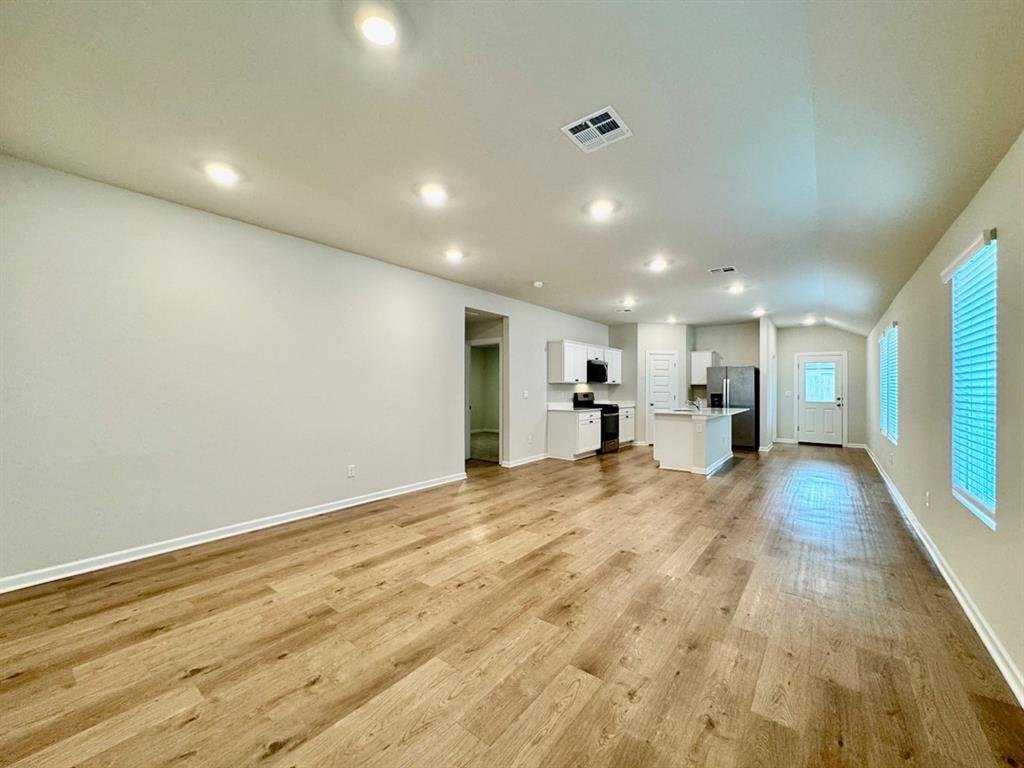 612 Ne 107th Street Property Photo 4